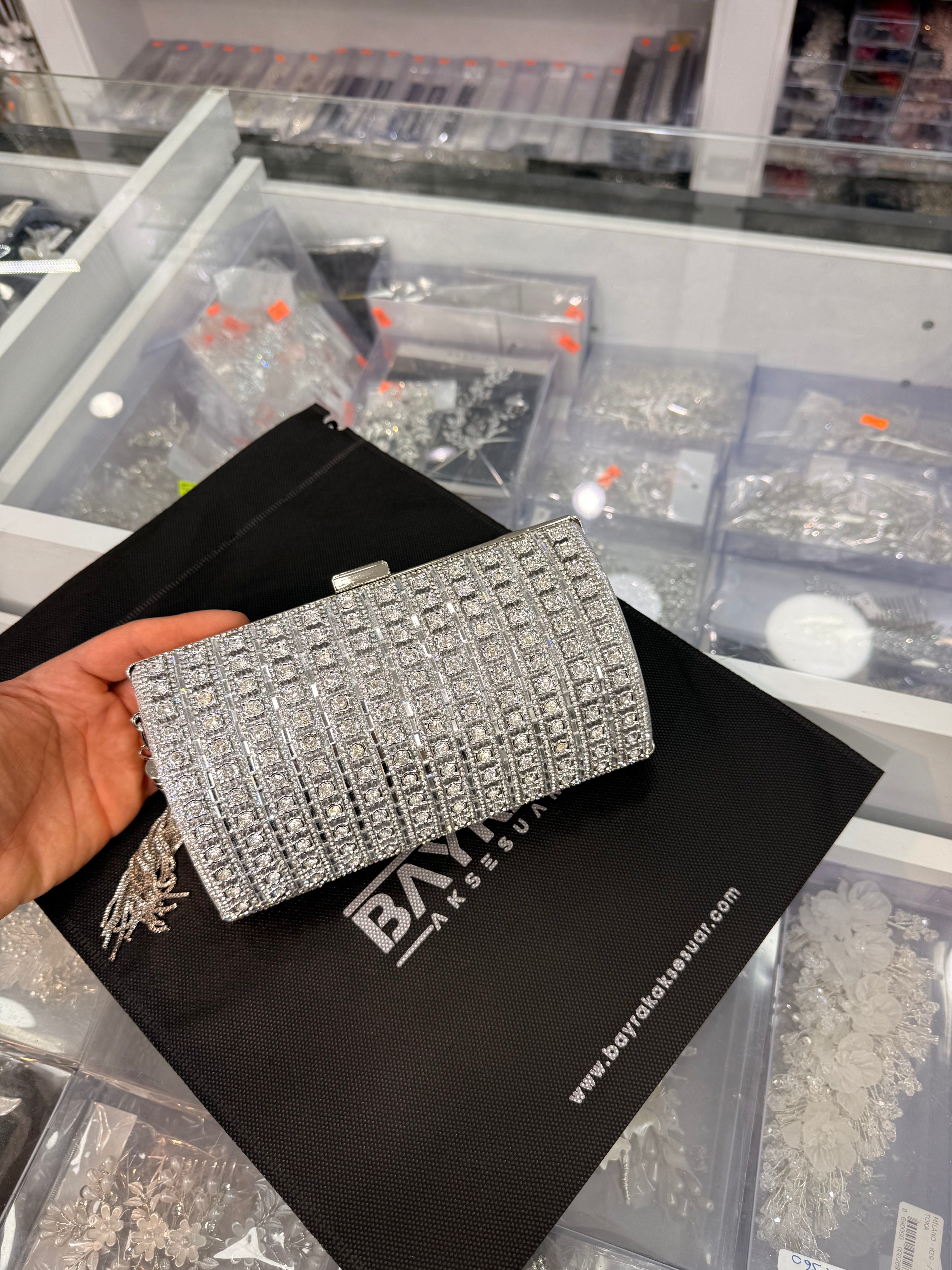 TAŞLI ABİYE ÇANTA - BÇNT 220