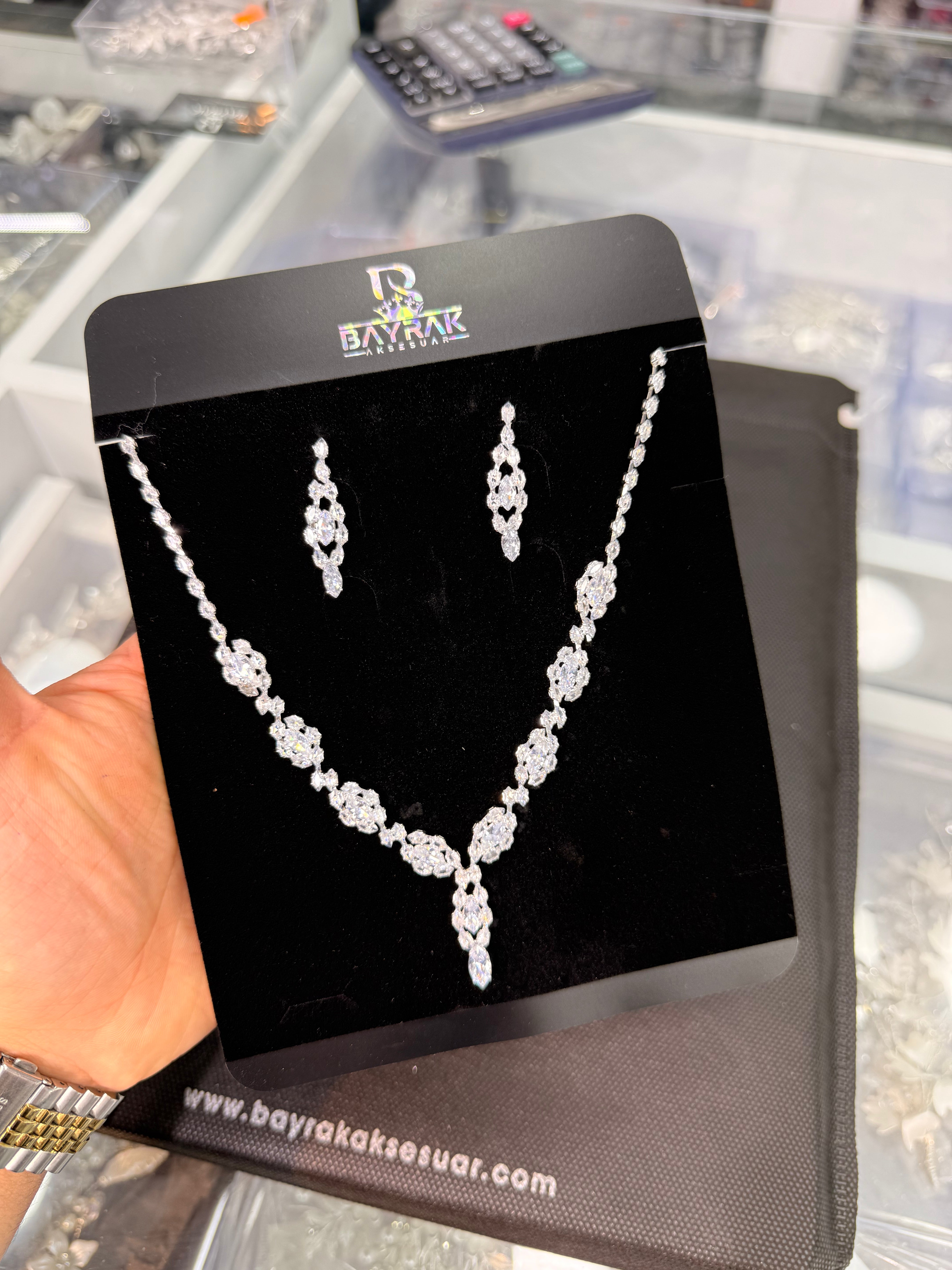 ABİYE TAŞLI TAKI SETİ - BBTK 2290