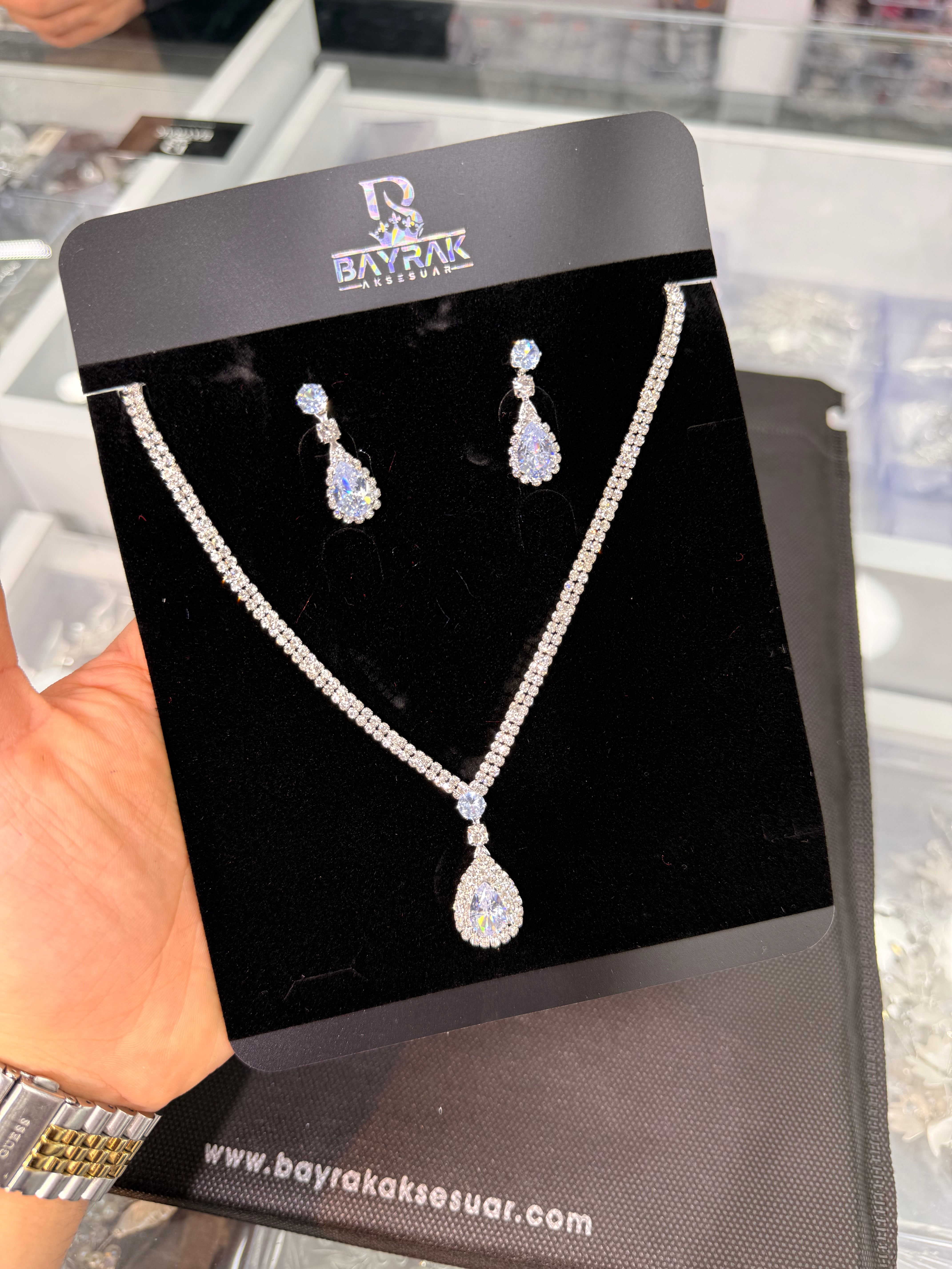 ABİYE TAŞLI TAKI SETİ - BBTK 2300