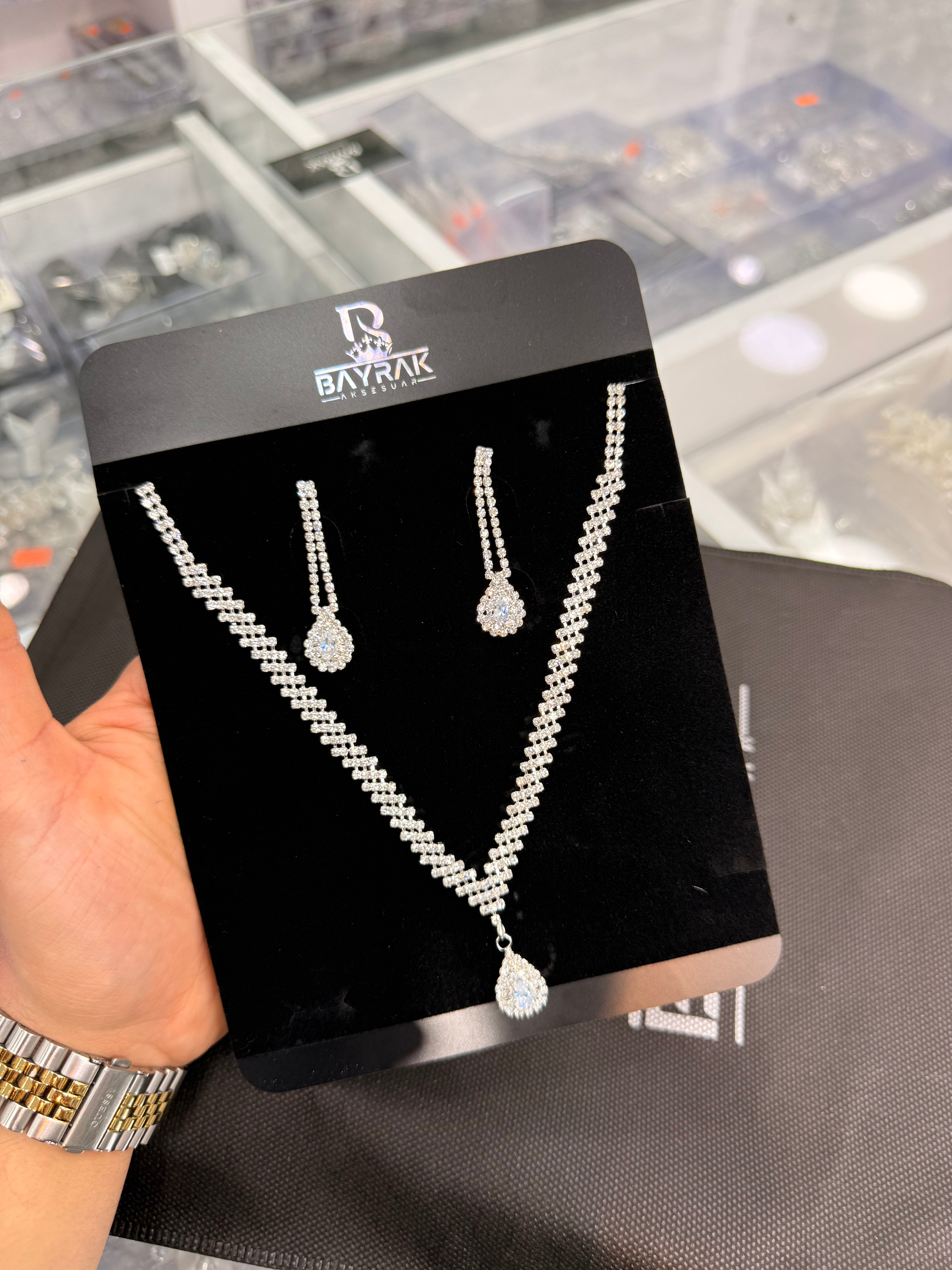 ABİYE TAŞLI TAKI SETİ - BBTK 2270