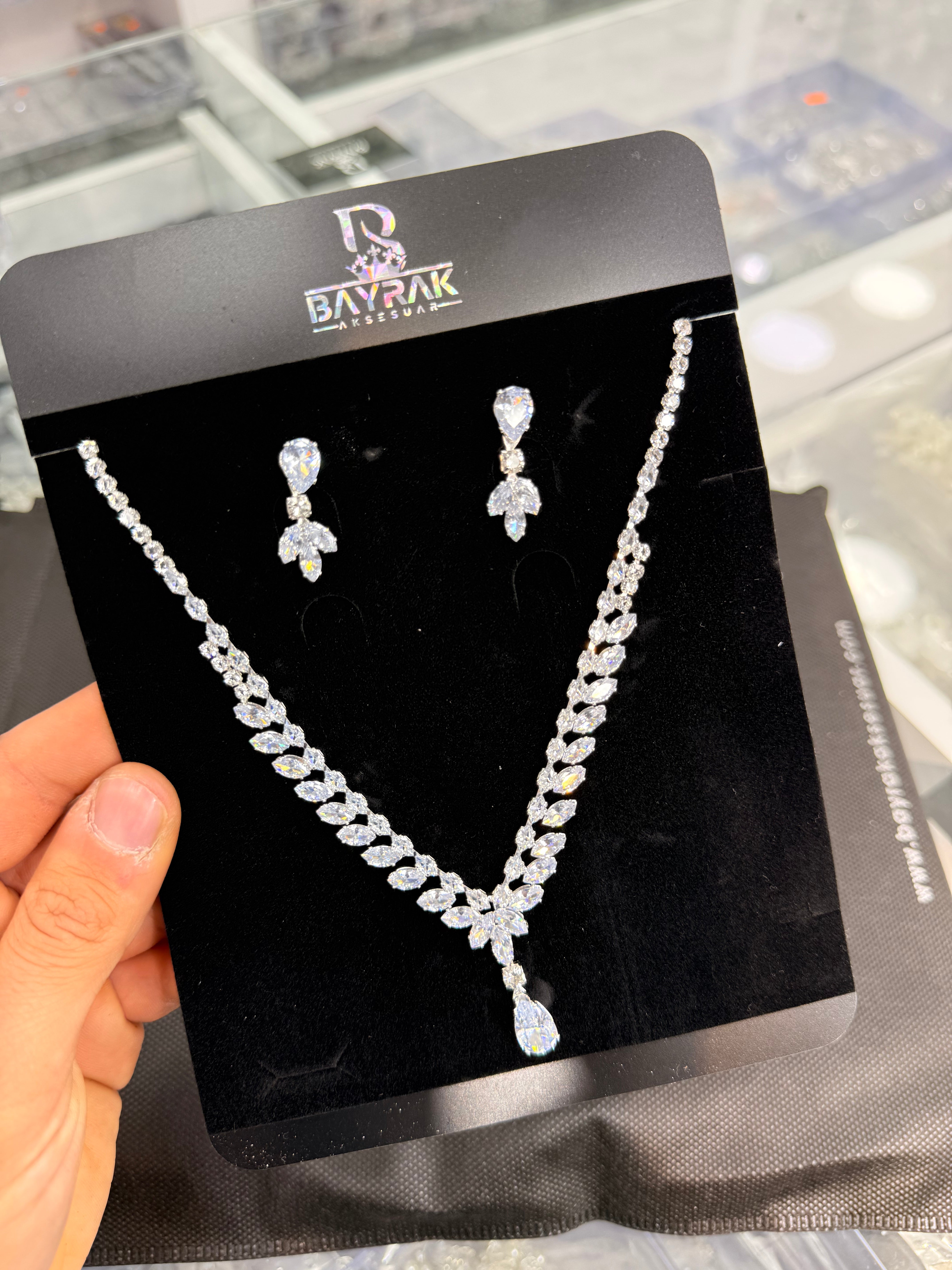 ABİYE TAŞLI TAKI SETİ - BBTK 2260