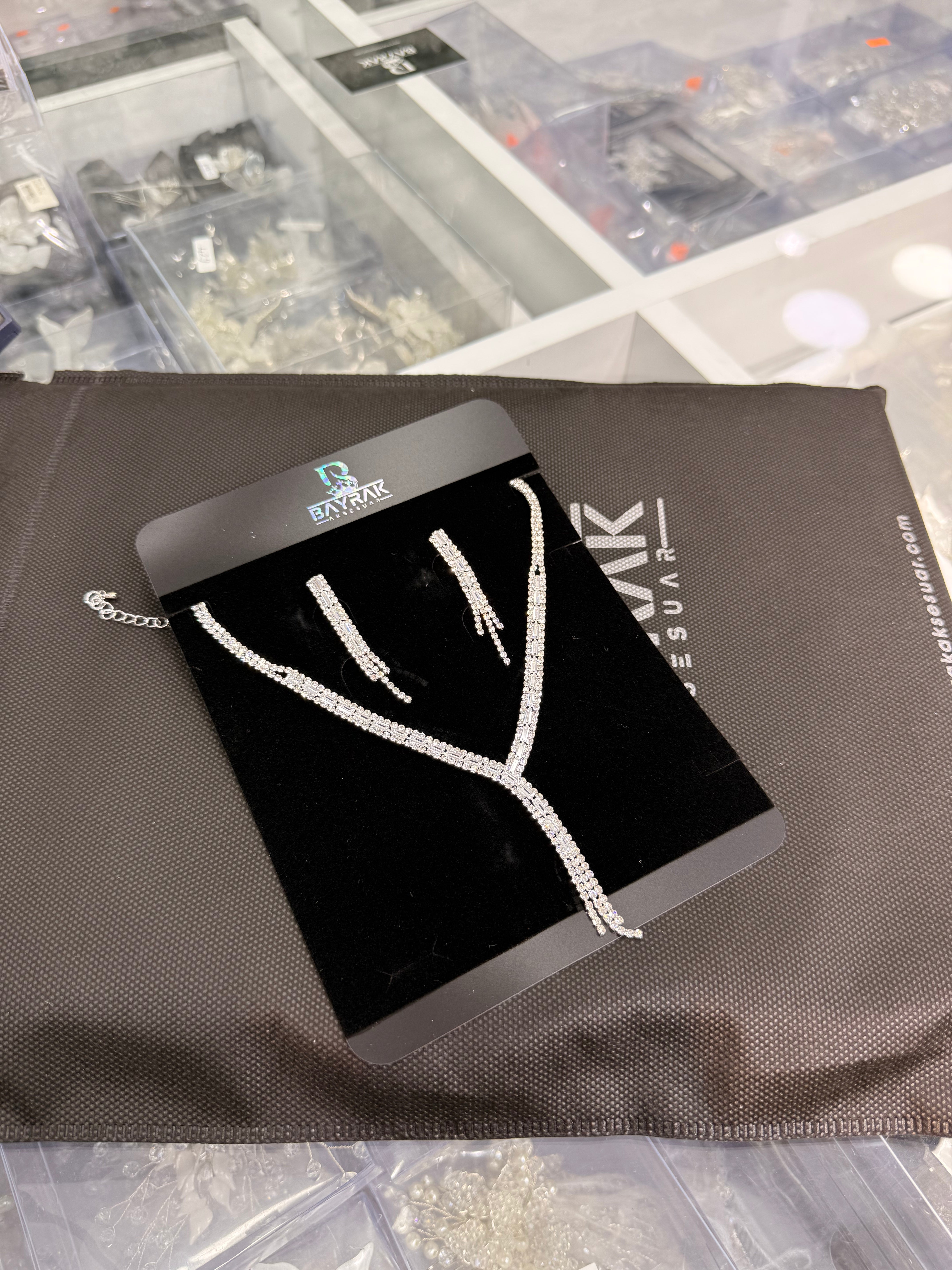 ABİYE TAŞLI TAKI SETİ - BBTK 2240