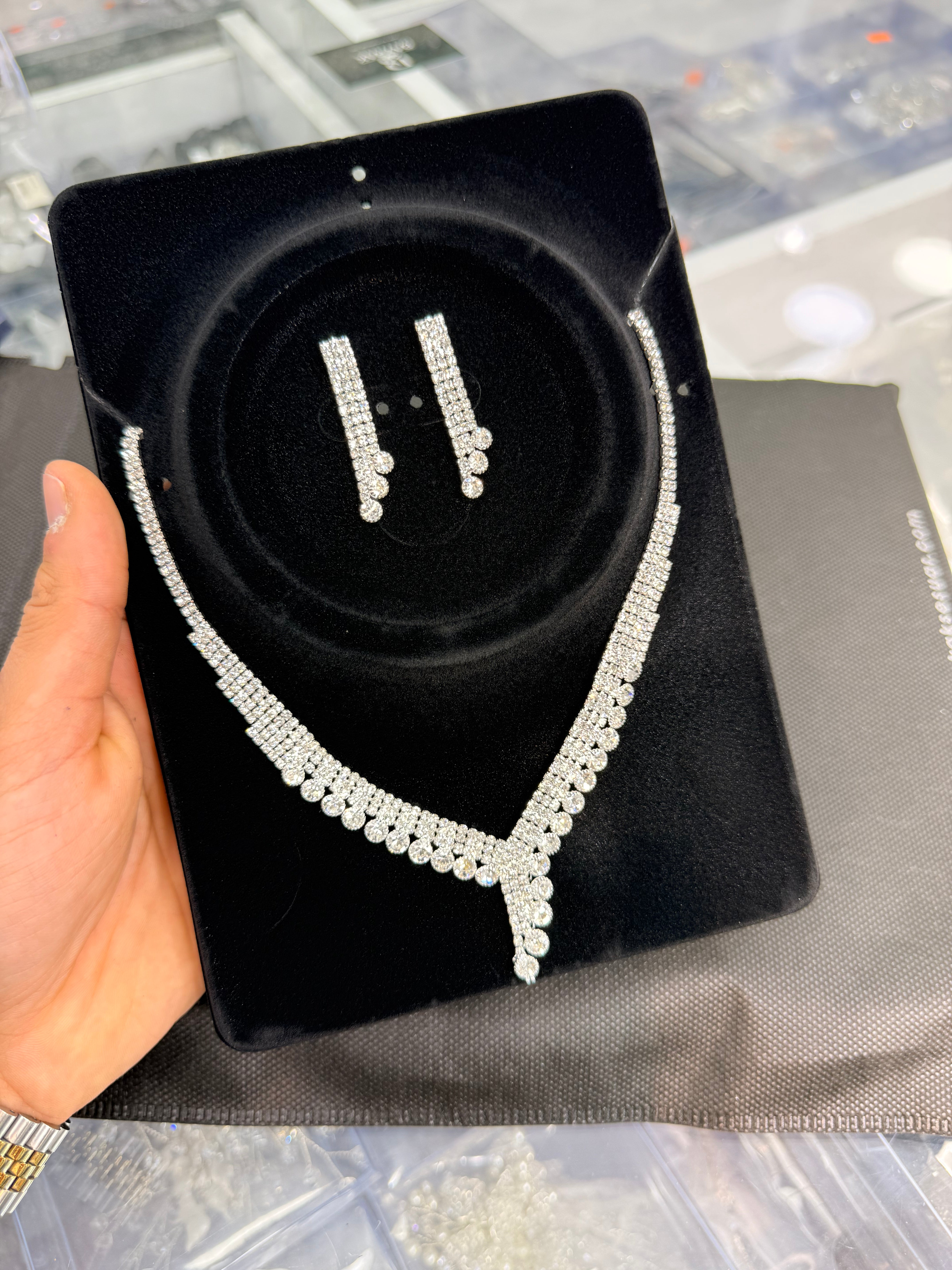 ABİYE TAŞLI TAKI SETİ - BBTK 2230