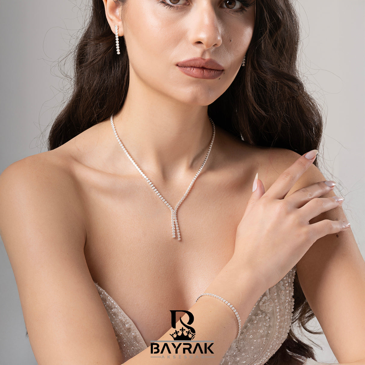 ILARIA - 165 -/ Zirkon Taşlı Su Yolu Gelin Seti