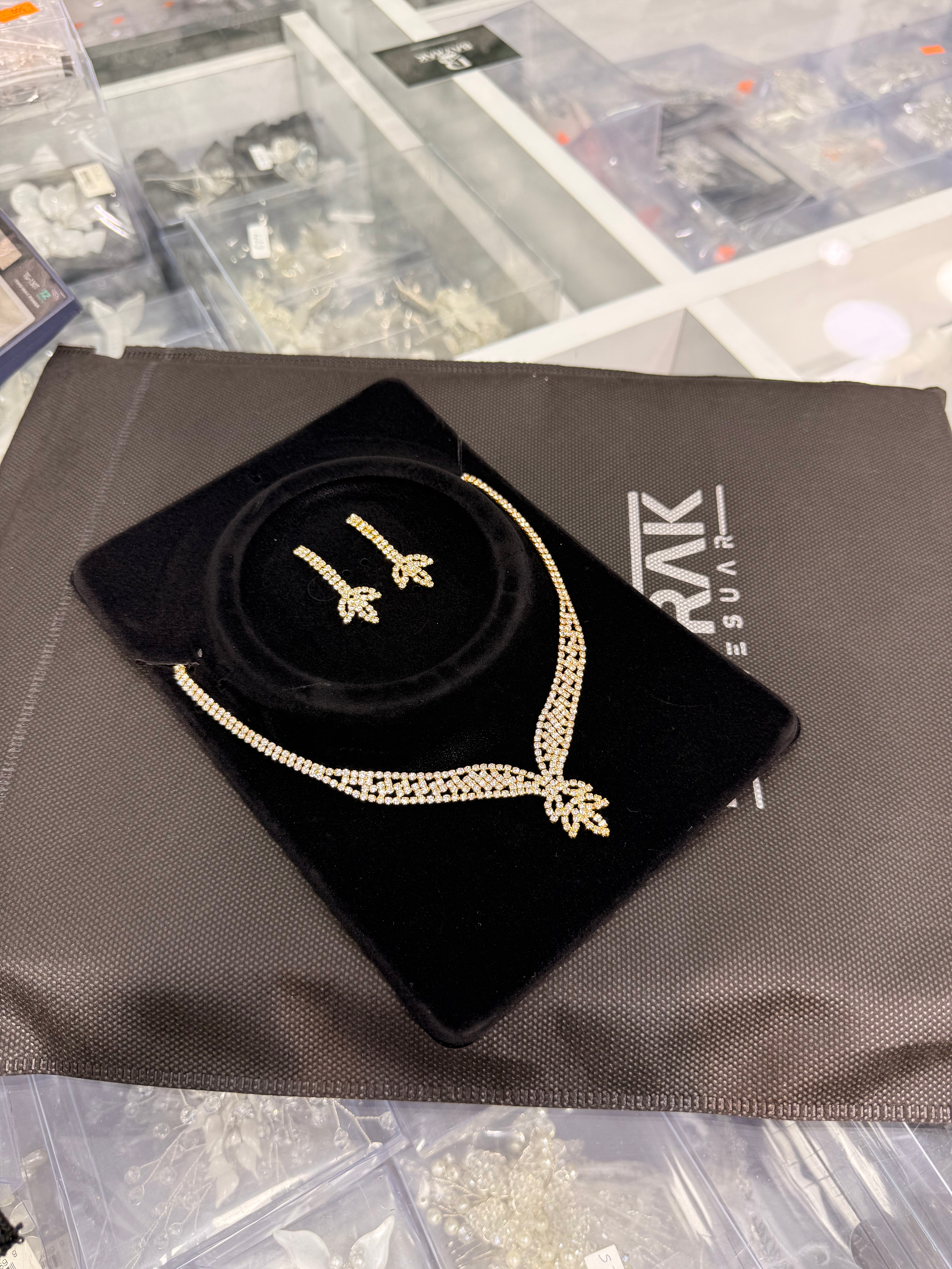 ABİYE TAŞLI TAKI SETİ - BBTK 2120