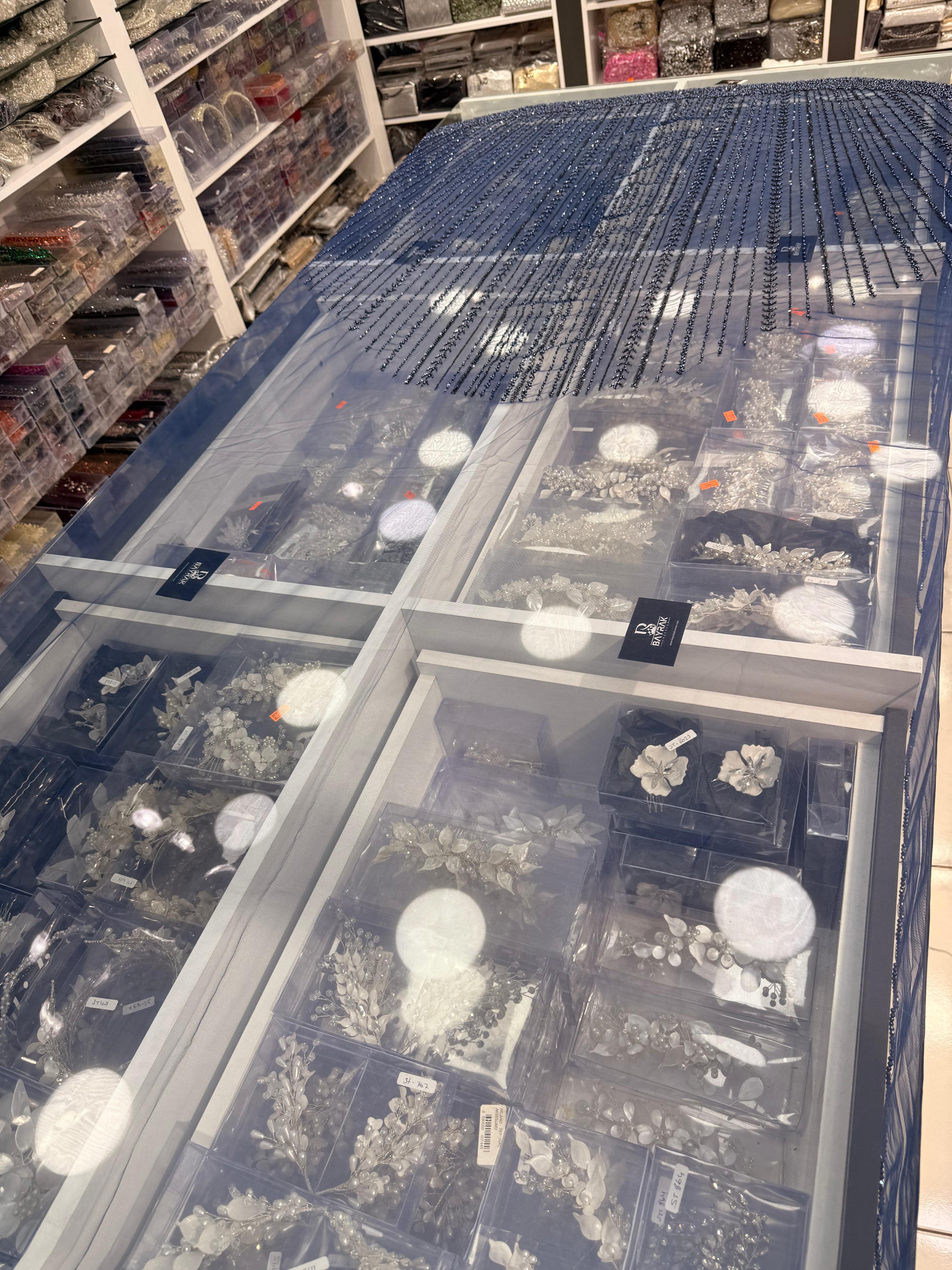 BD 319 | Makine İşlemesi Duvak Lacivert