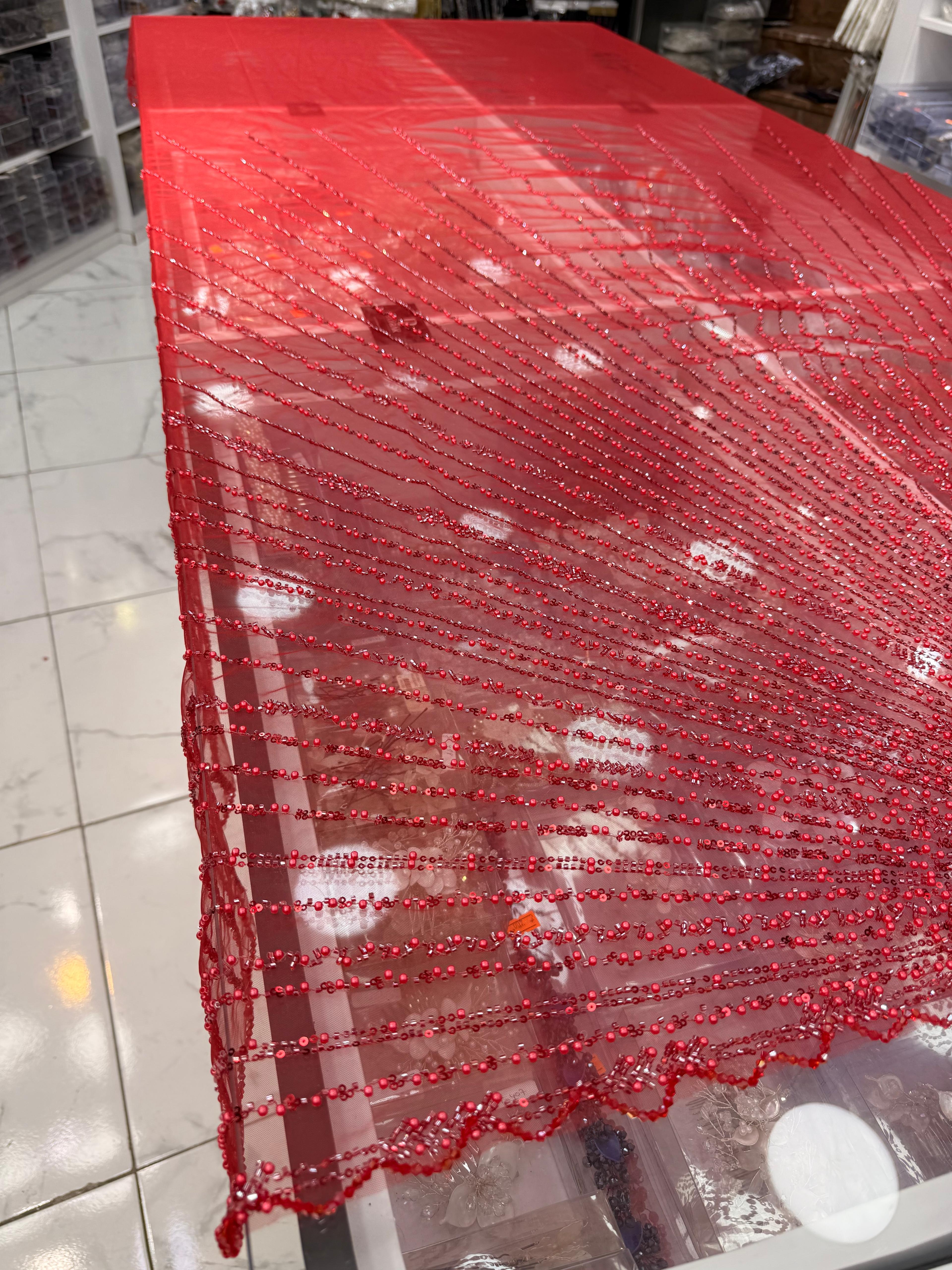 BD 374 | Makine İşlemeli Duvak Kırmızı