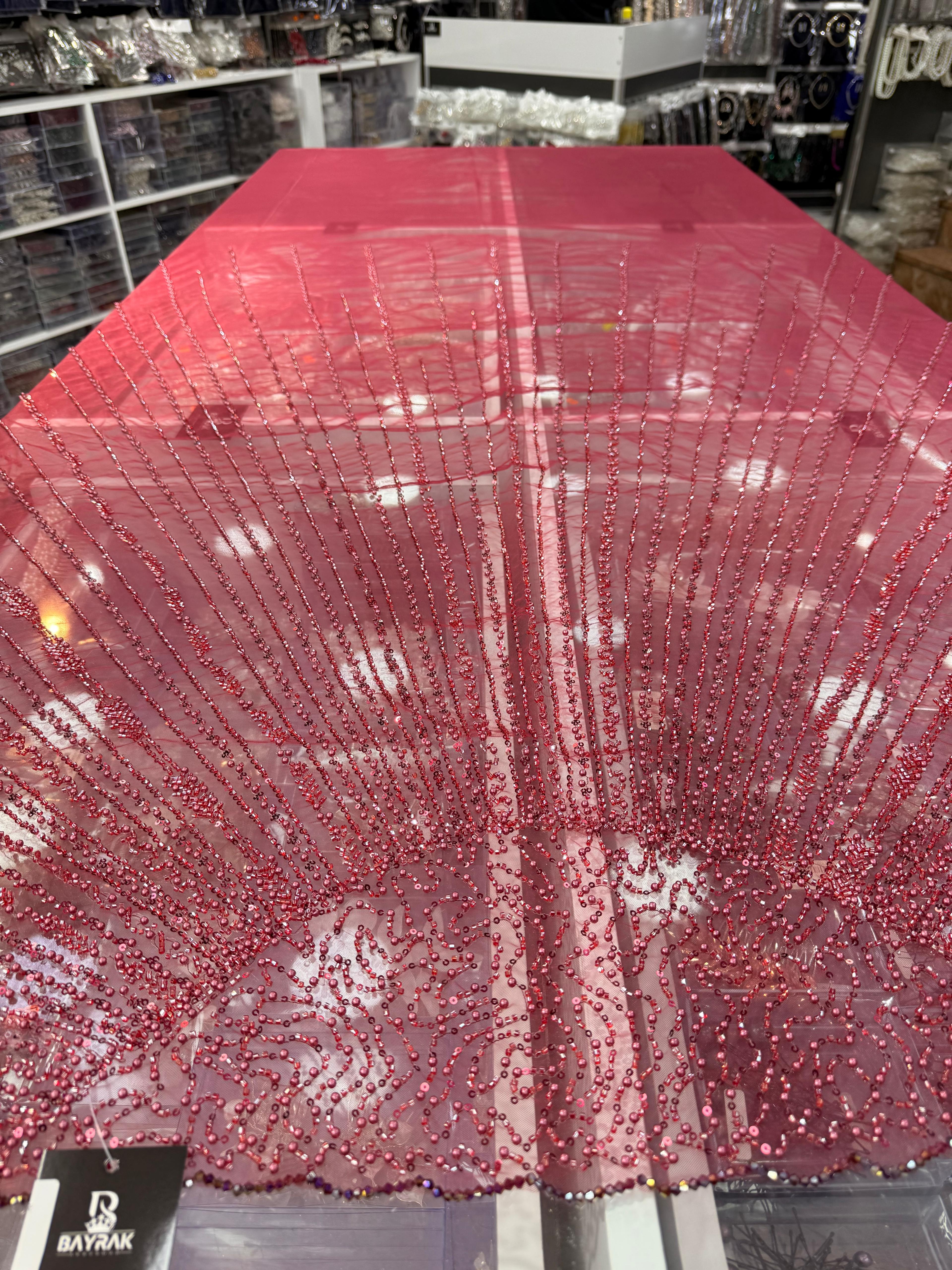 BD 374 | Makine İşlemeli Duvak Bordo