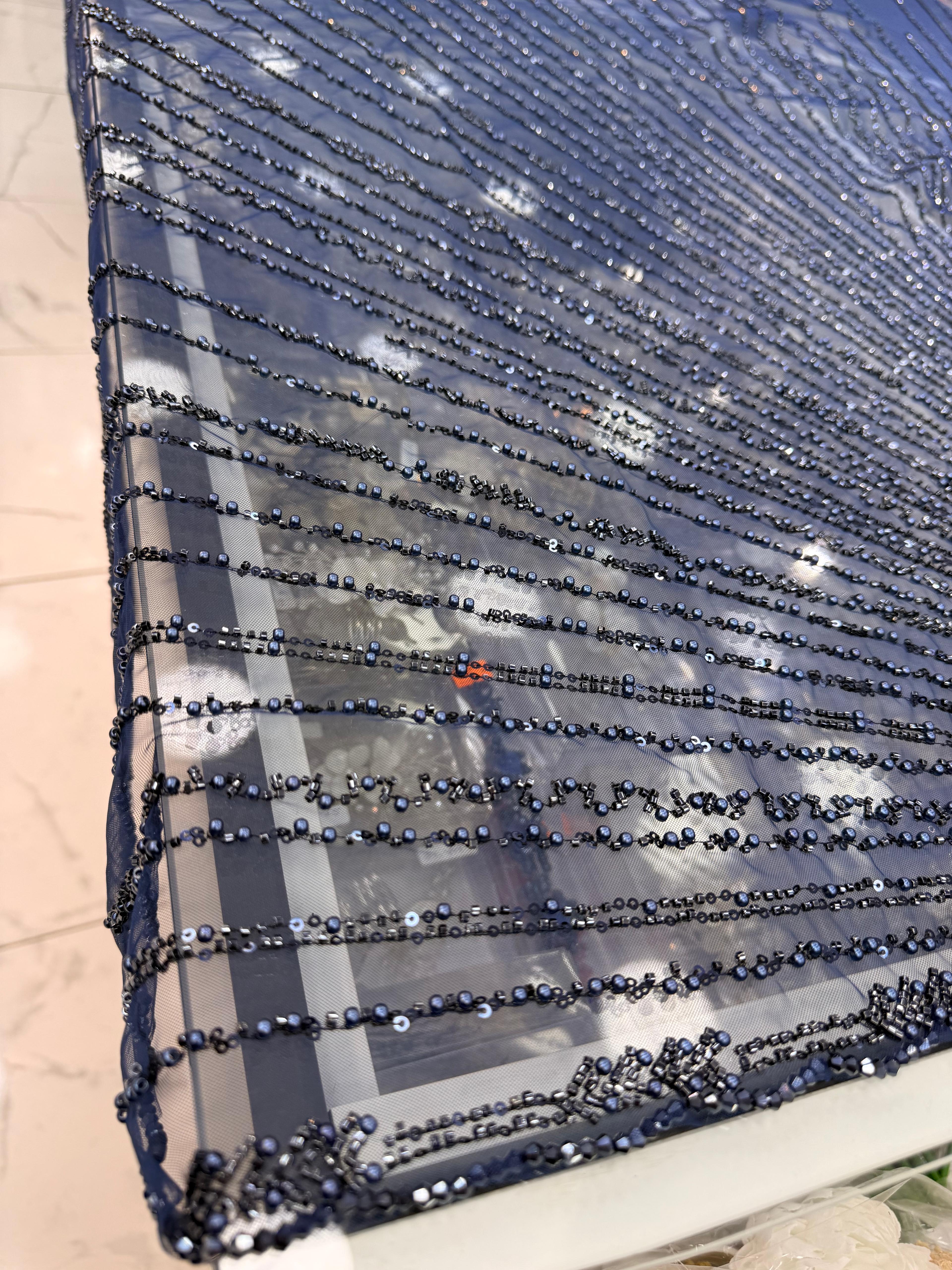 BD 374 | Makine İşlemeli Duvak Lacivert