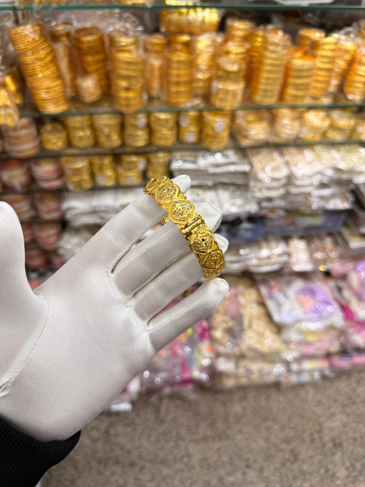 BGK 630 | 24K GOLD KAPLAMA KELEPÇE