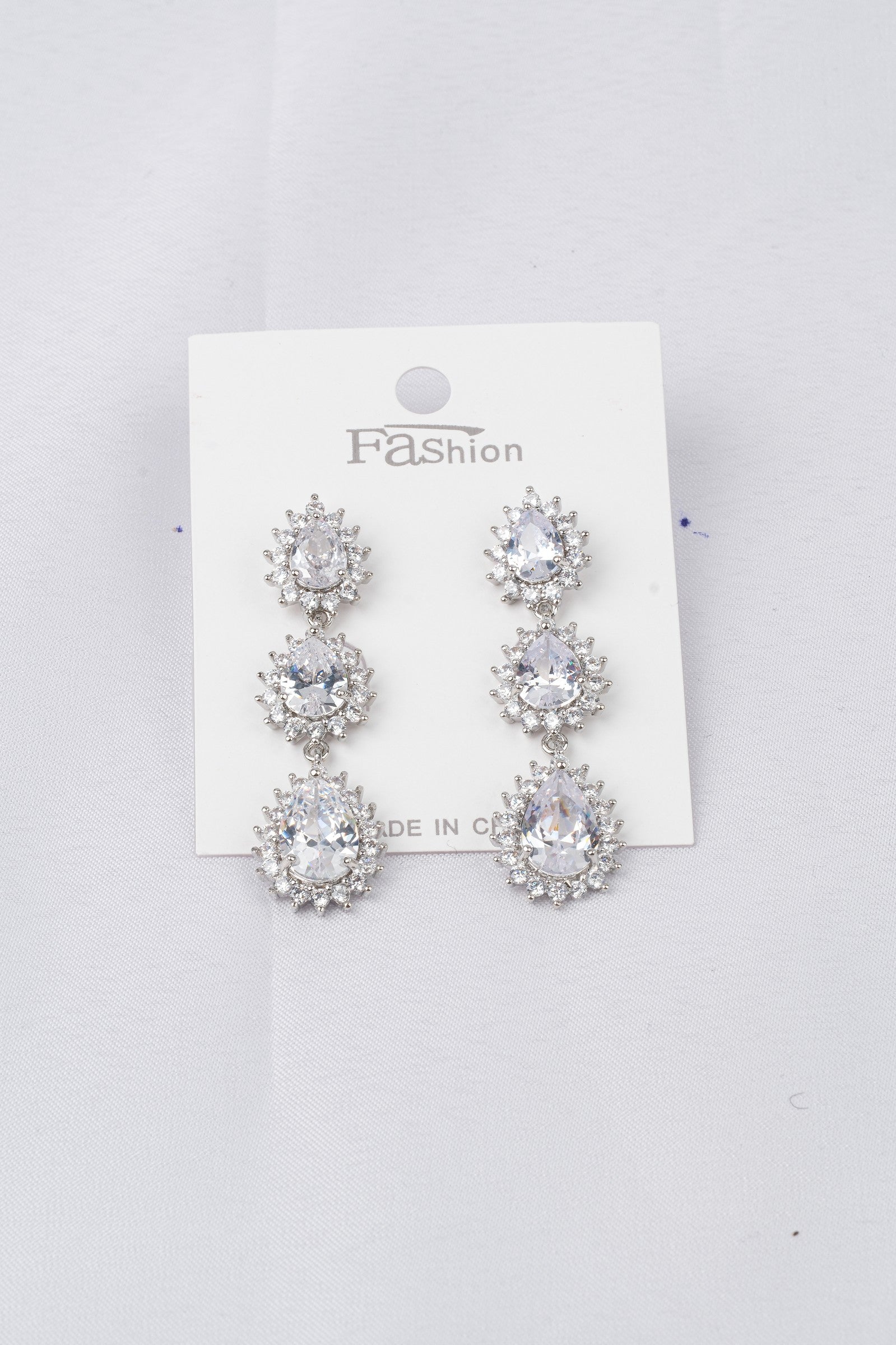 Rodyum Kaplama Zirkon Taşlı Küpe - ZK 302