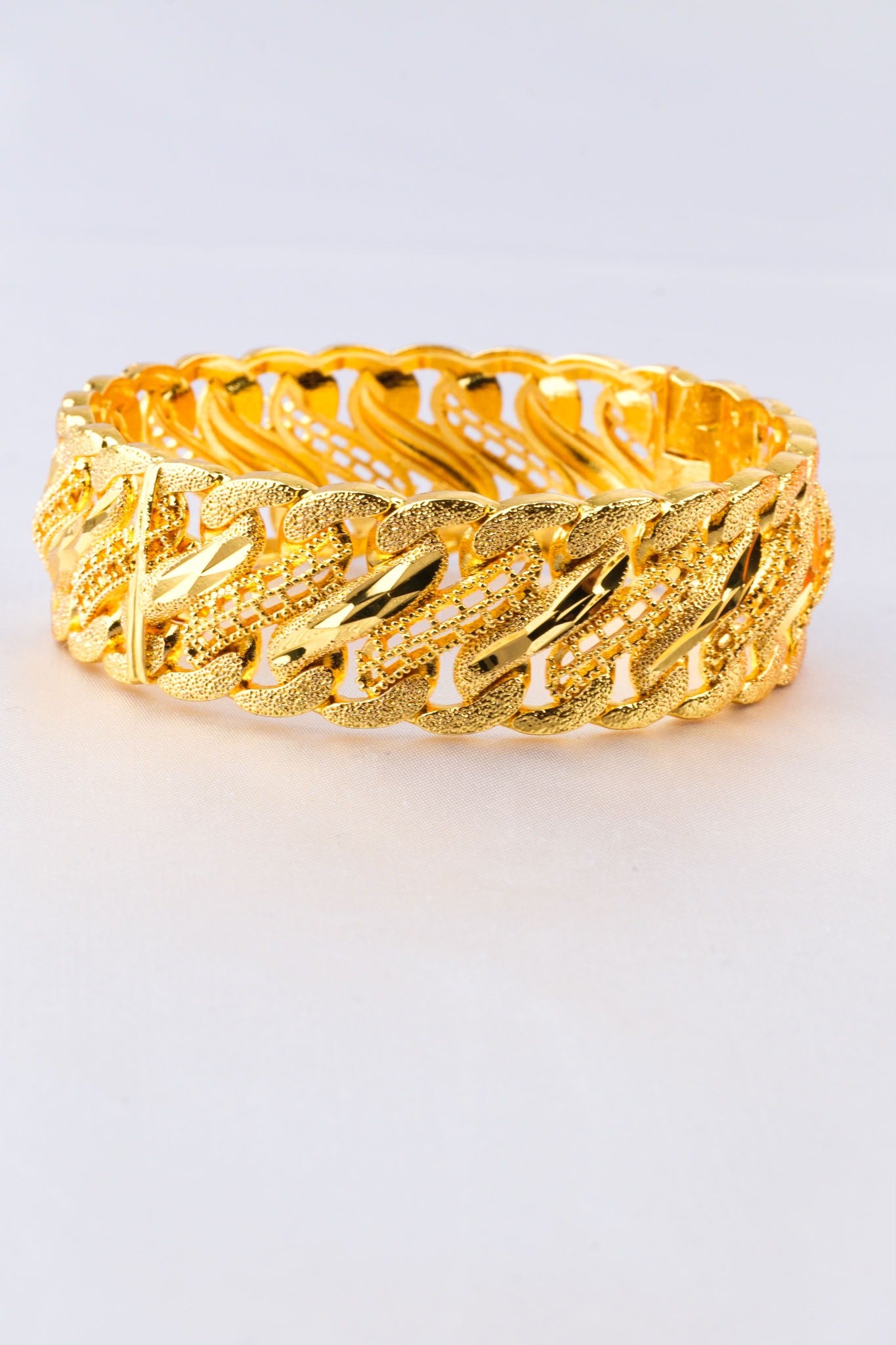 BBGK 2044 | 24K GOLD KAPLAMA BİLEKLİK