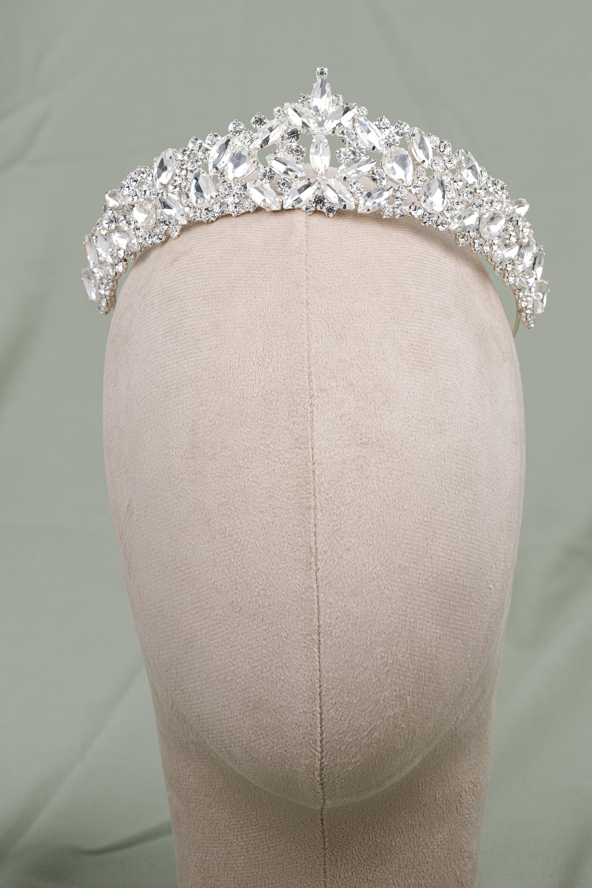 3 Boyutlu Gelin Tacı — önden görünüm