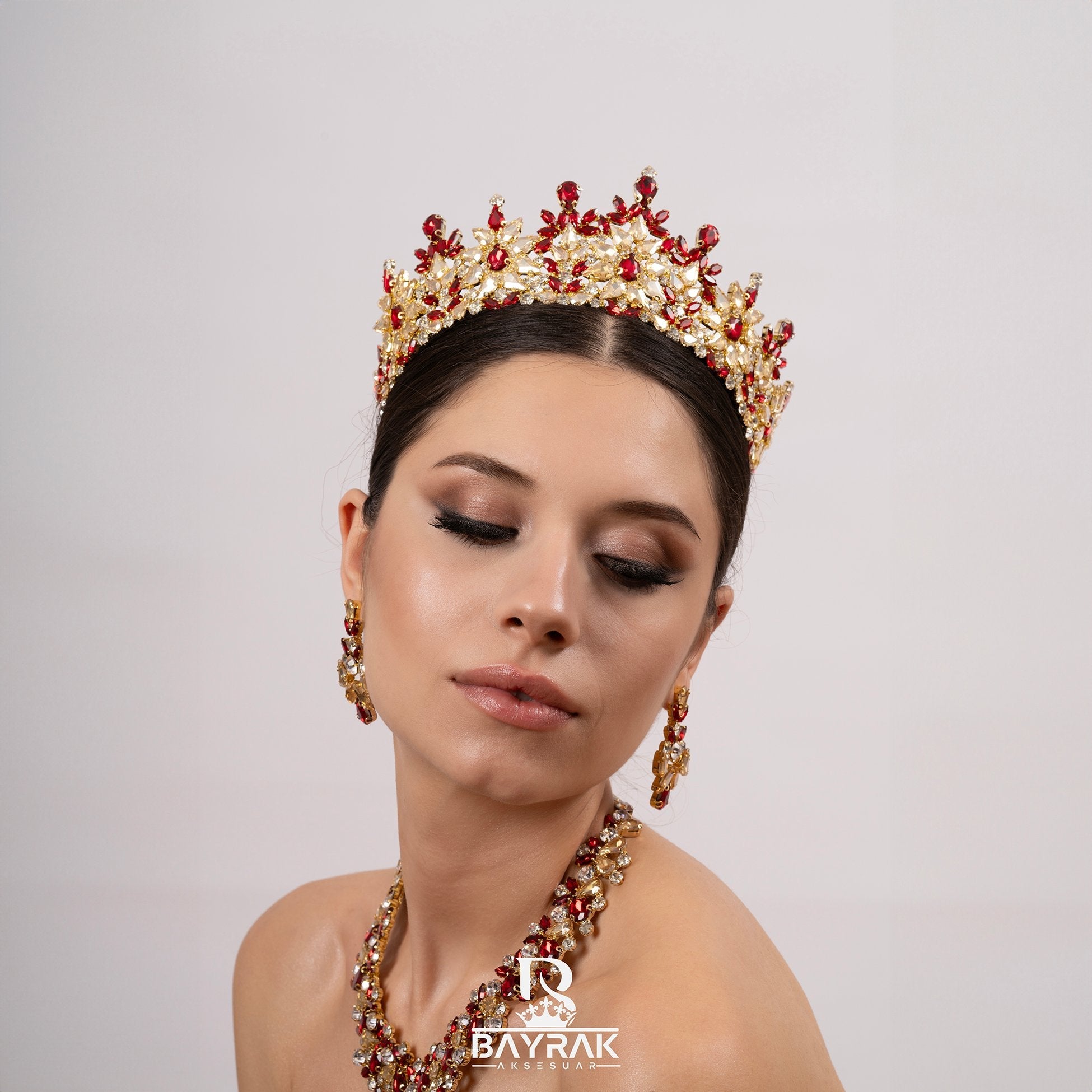 STELLA -475- / Kına Tacı